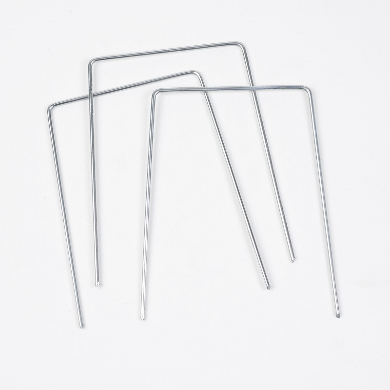 Metal Ground Cover Staples - BHGS Ltd