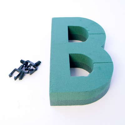 OASIS® Ideal Foam Frame Letter B